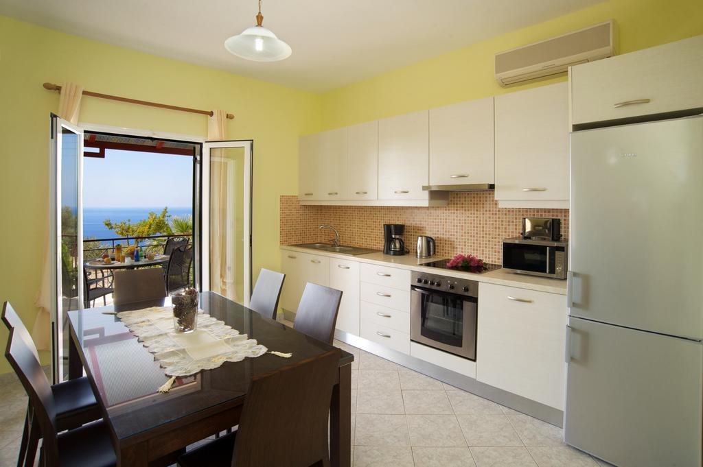 George Apartments Lourdata  Habitación foto